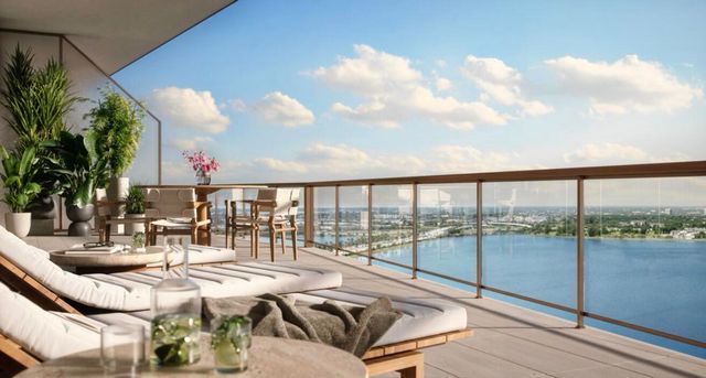 550 S Australian Avenue 305, West Palm Beach, FL 33401