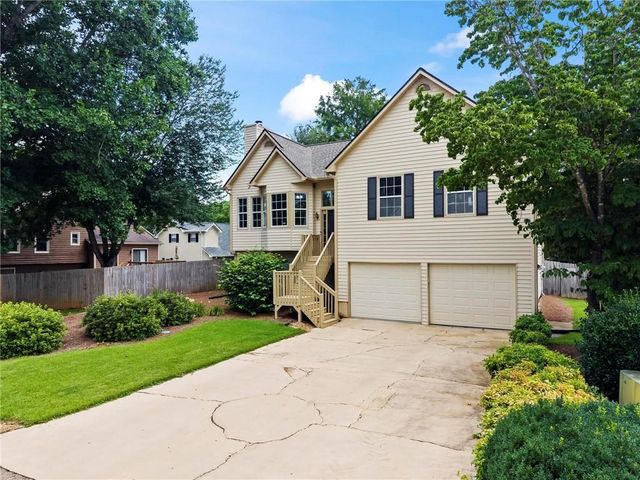 613 Silverwood Court, Marietta, GA 30066
