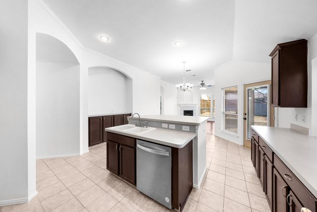 2080 Danbury Drive, Rockwall, TX 75032