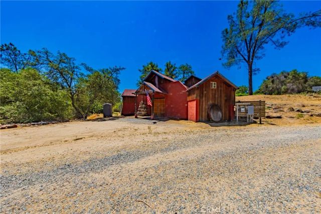 49610 House Ranch Rd, O'neals, CA 93645