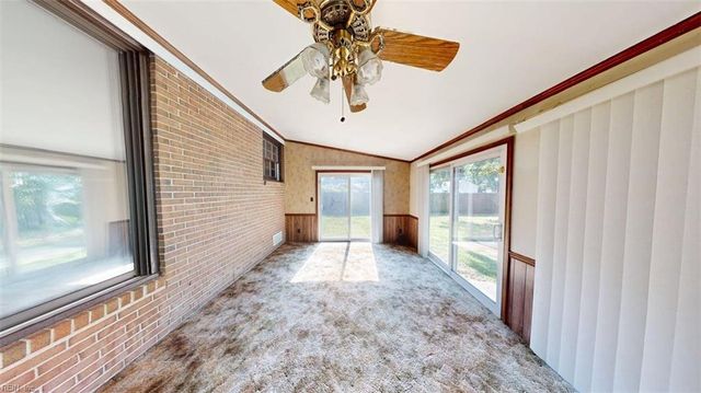 110 Joanne DR, Seaford, VA 23696