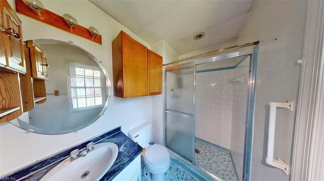 110 Joanne DR, Seaford, VA 23696