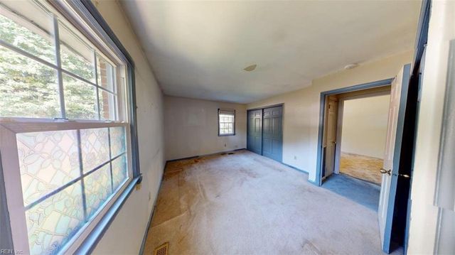 110 Joanne DR, Seaford, VA 23696