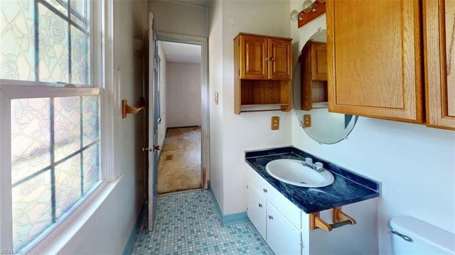 110 Joanne DR, Seaford, VA 23696