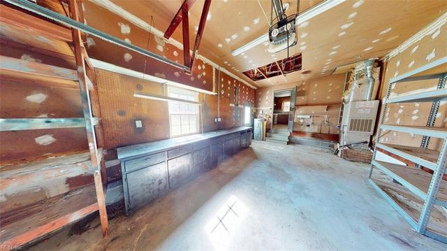 110 Joanne DR, Seaford, VA 23696