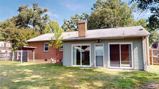 110 Joanne DR, Seaford, VA 23696