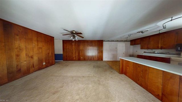 110 Joanne DR, Seaford, VA 23696
