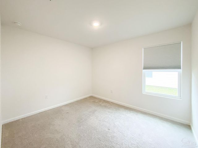 4631 Carlstrom Ln, Pensacola, FL 32507
