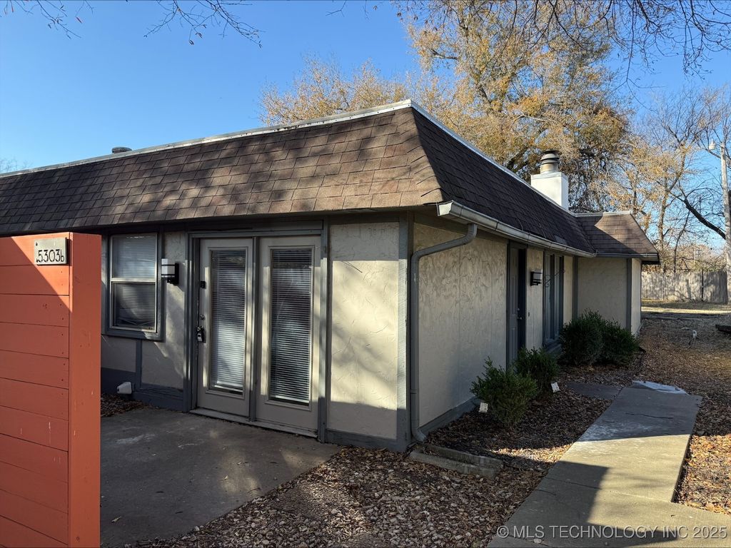 5303 E 32nd Place B, Tulsa, OK 74135