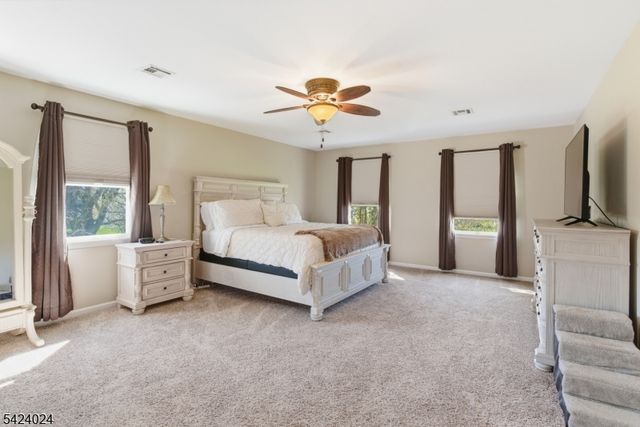 212 Fairfield Ln, Hillsborough Twp., NJ 08844