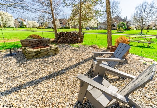 212 Fairfield Ln, Hillsborough Twp., NJ 08844