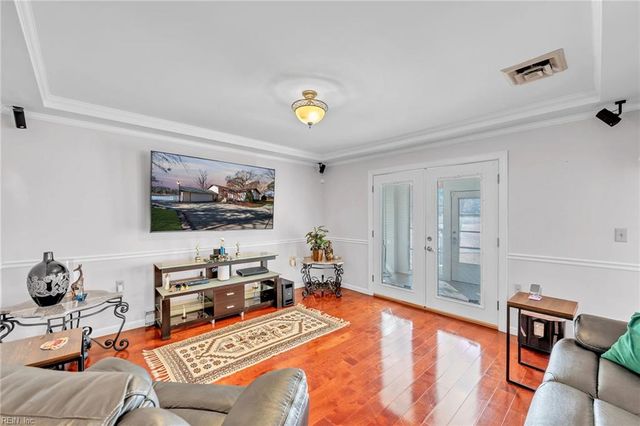 107 Linda DR, Newport News, VA 23608