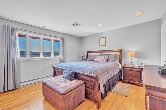 107 Linda DR, Newport News, VA 23608