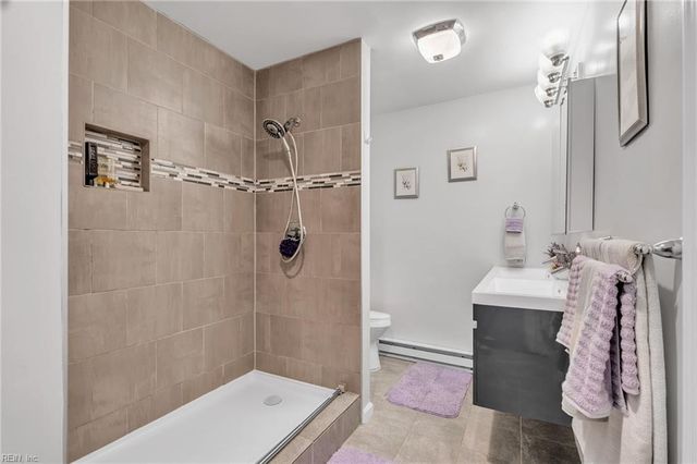 107 Linda DR, Newport News, VA 23608