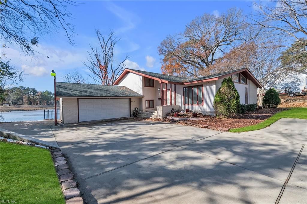 107 Linda DR, Newport News, VA 23608