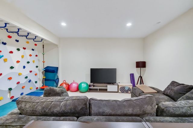 1509 SW Des Moines Street, Ankeny, IA 50023