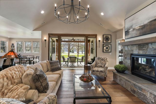 403 Slaveck, Dover, ID 83825