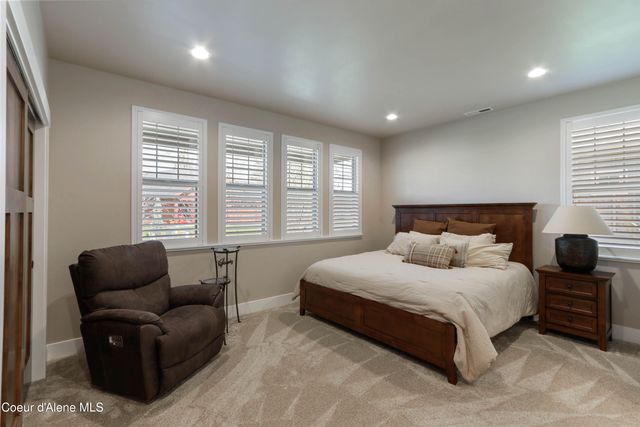 403 Slaveck, Dover, ID 83825