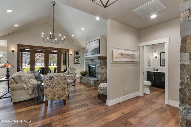 403 Slaveck, Dover, ID 83825