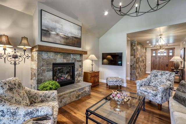 403 Slaveck, Dover, ID 83825