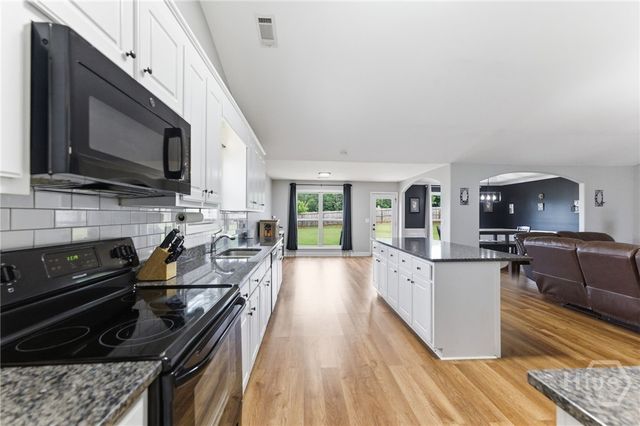 1437 River Mist Circle, Jefferson, GA 30549