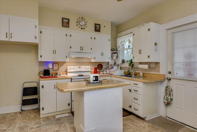 211 W Hugh Street, North Augusta, SC 29841