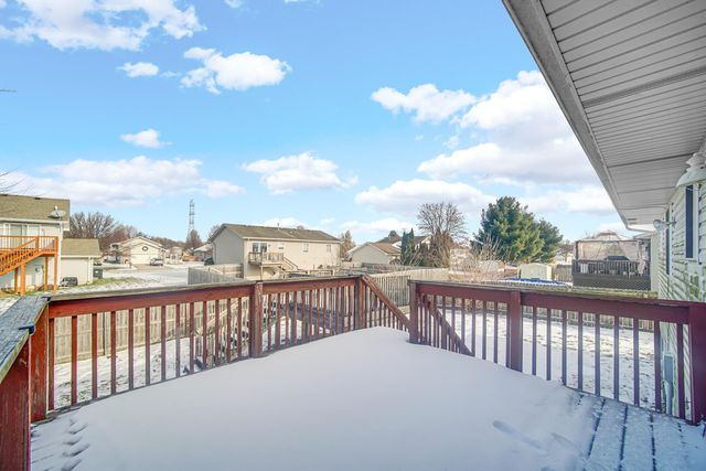 7396 Kestrel Street, Hobart, IN 46342