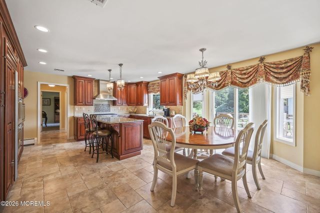 9 Nancy Road, Marlboro, NJ 07746