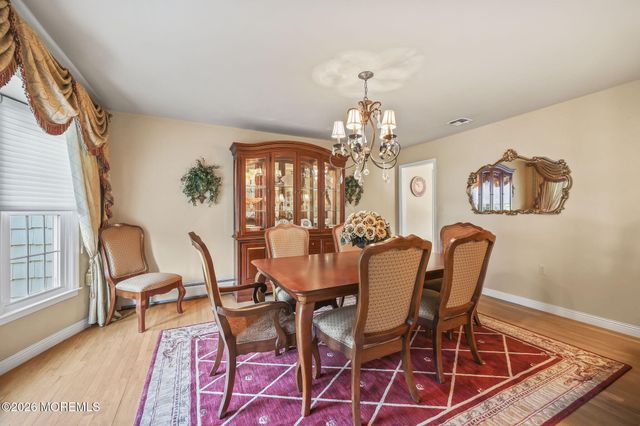 9 Nancy Road, Marlboro, NJ 07746