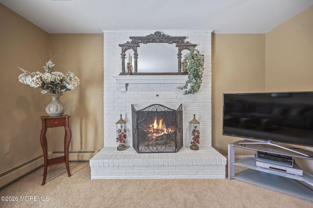 9 Nancy Road, Marlboro, NJ 07746