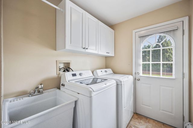 9 Nancy Road, Marlboro, NJ 07746