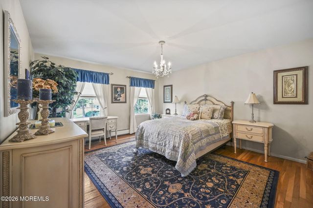 9 Nancy Road, Marlboro, NJ 07746