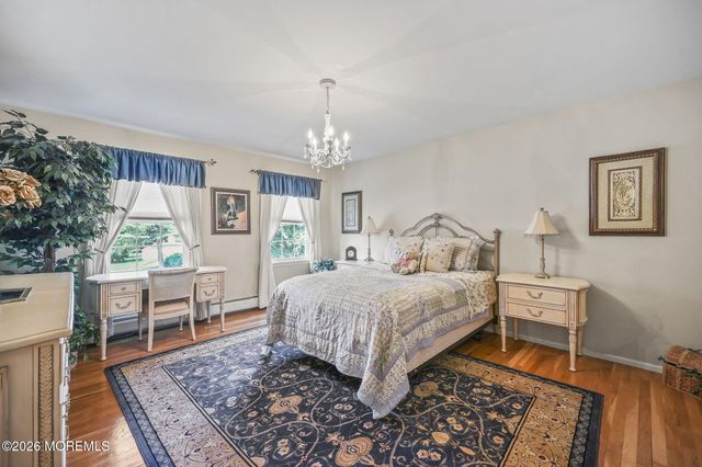 9 Nancy Road, Marlboro, NJ 07746