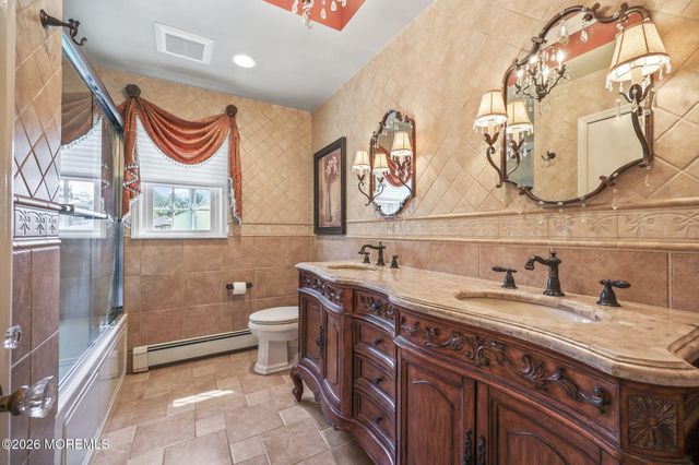 9 Nancy Road, Marlboro, NJ 07746