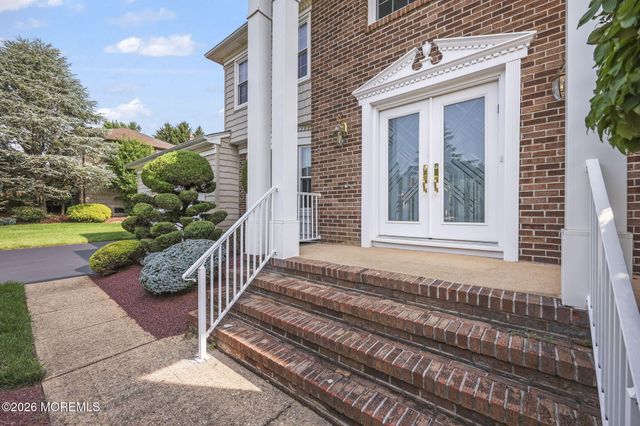 9 Nancy Road, Marlboro, NJ 07746