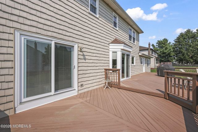 9 Nancy Road, Marlboro, NJ 07746