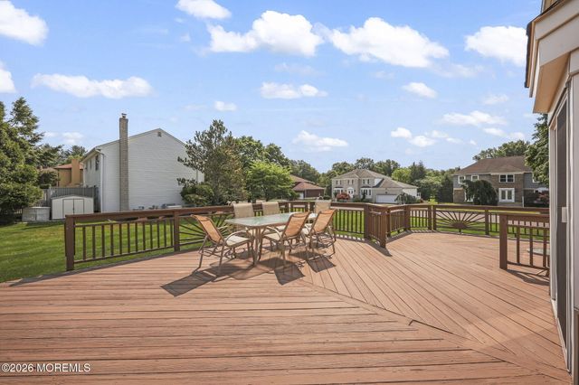 9 Nancy Road, Marlboro, NJ 07746