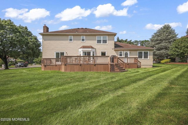 9 Nancy Road, Marlboro, NJ 07746