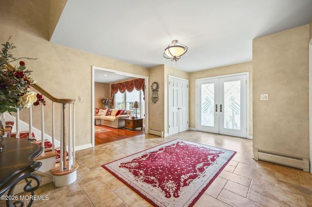 9 Nancy Road, Marlboro, NJ 07746