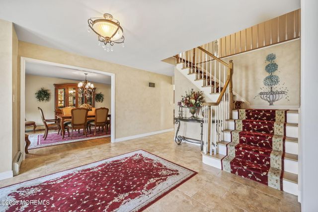 9 Nancy Road, Marlboro, NJ 07746