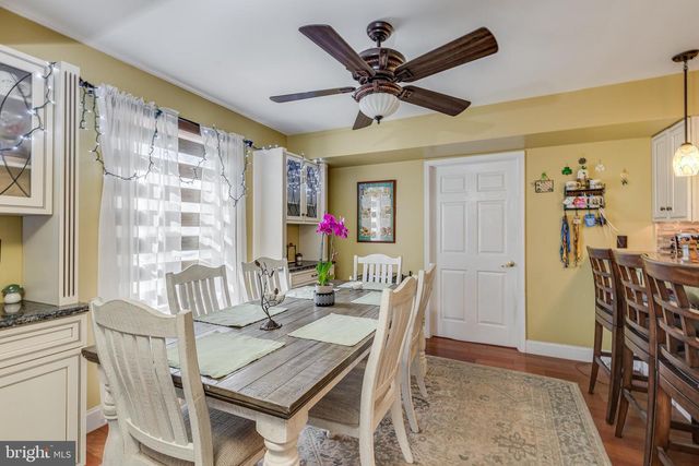 74 TWIN PONDS DR, Sewell, NJ 08080