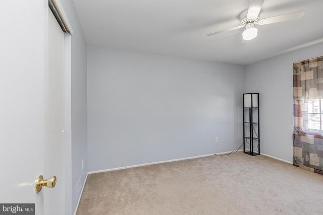 74 TWIN PONDS DR, Sewell, NJ 08080