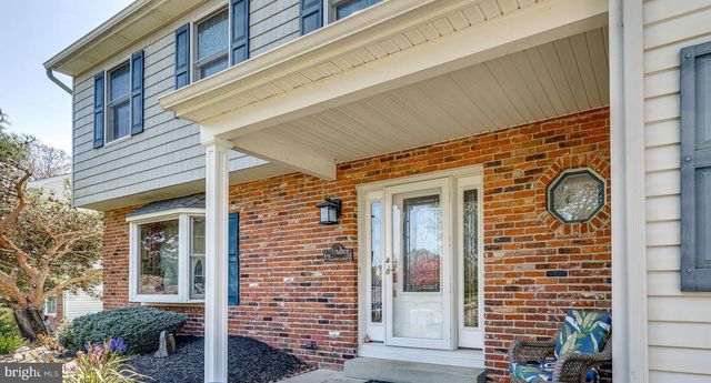 74 TWIN PONDS DR, Sewell, NJ 08080