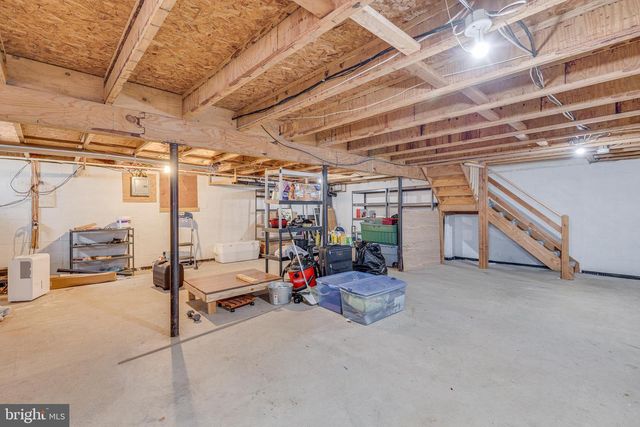 74 TWIN PONDS DR, Sewell, NJ 08080