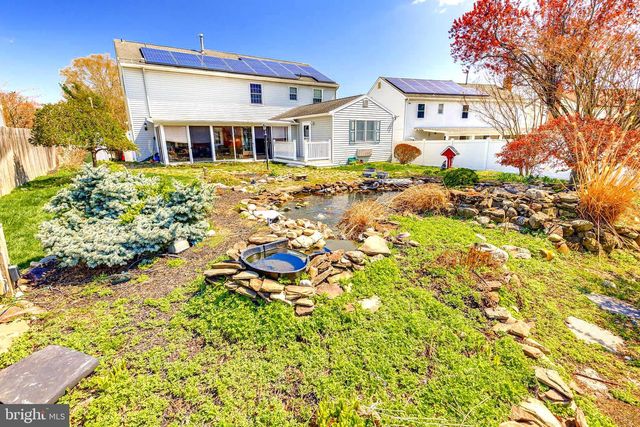 74 TWIN PONDS DR, Sewell, NJ 08080