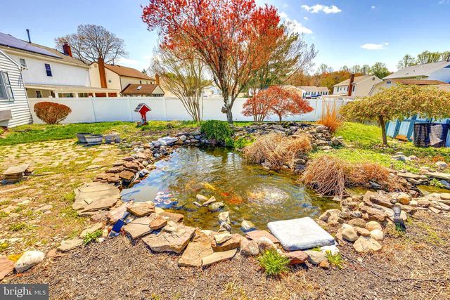 74 TWIN PONDS DR, Sewell, NJ 08080