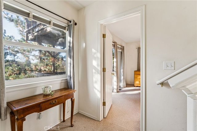 305 Summit Road, Lake Arrowhead, CA 92352