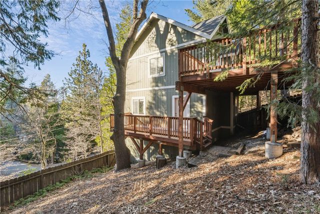 305 Summit Road, Lake Arrowhead, CA 92352