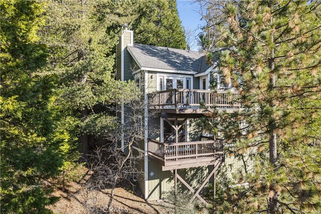 305 Summit Road, Lake Arrowhead, CA 92352