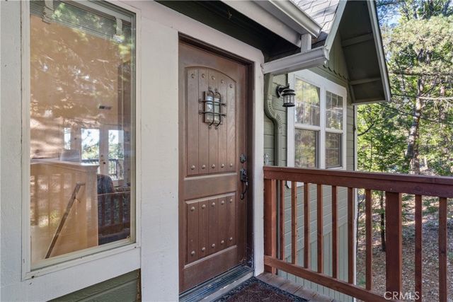 305 Summit Road, Lake Arrowhead, CA 92352